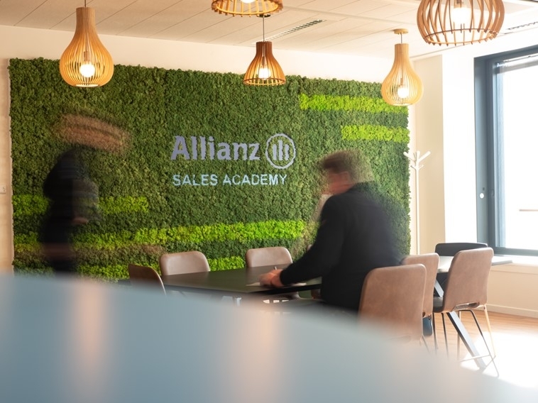 Allianz France inaugure sa nouvelle Sales Academy et met les nouvelles technologies au cœur de sa stratégie « Formation 2020 »