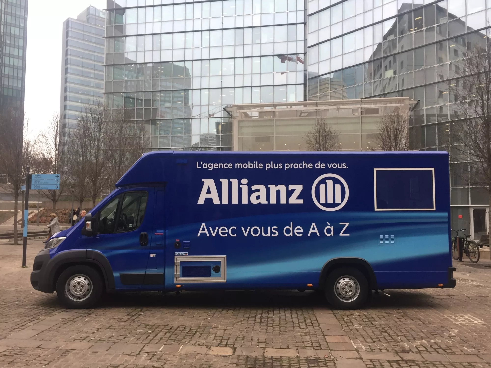 Allianz France innove et lance sa première Agence Mobile avec son réseau d’Agents Généraux
