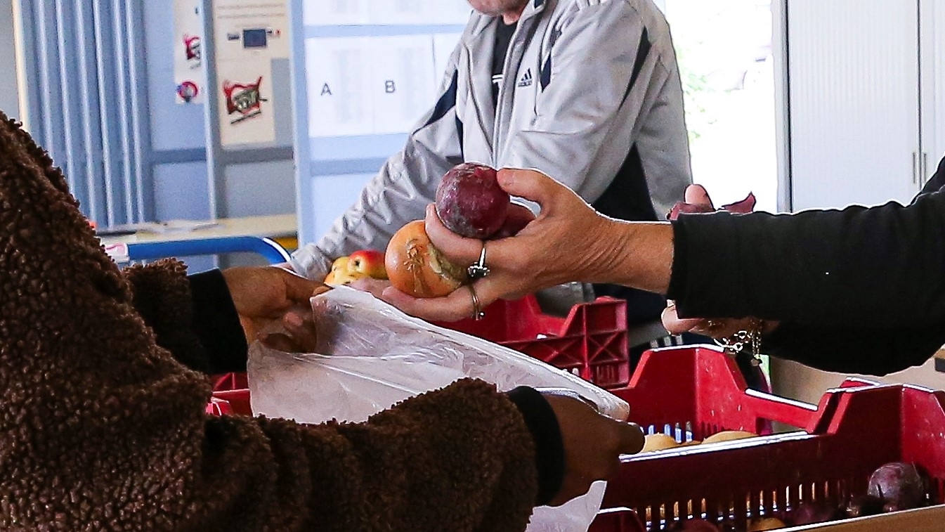 Allianz France renouvelle son soutien aux Restos du Cœur, avec son opération « Un repas offert pour chaque contrat souscrit » et une campagne de dons