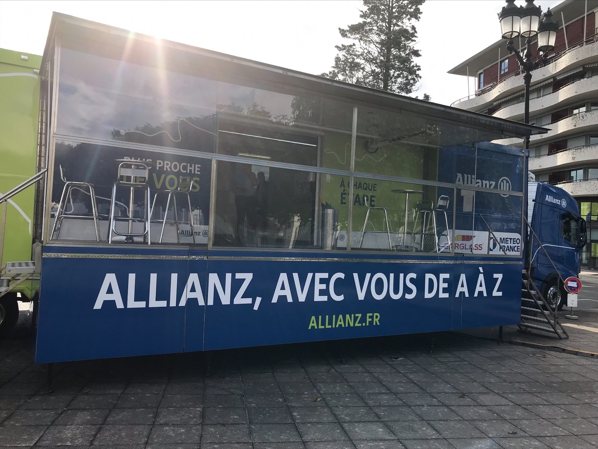Suite aux violents orages du week-end, Allianz France dépêche son Unité Mobile d'Intervention à Vichy pour accompagner les sinistrés