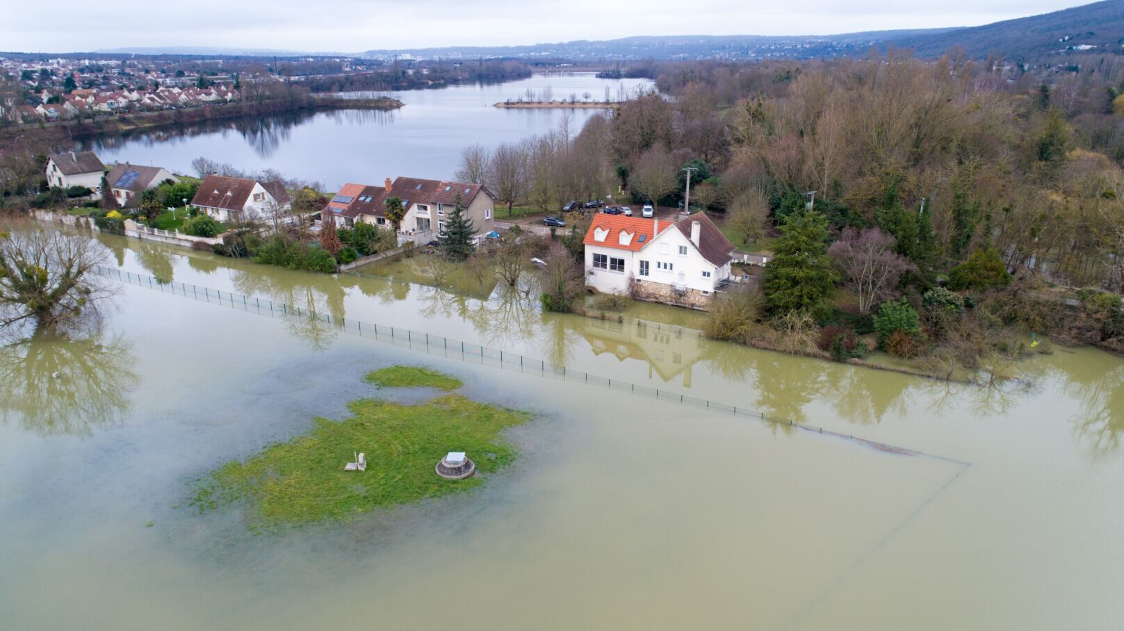 Risques climatiques : La Région Occitanie/Pyrénées-Méditerranée, Allianz France et FloodFrame inaugurent un centre dédié aux inondations en France, à Baziège